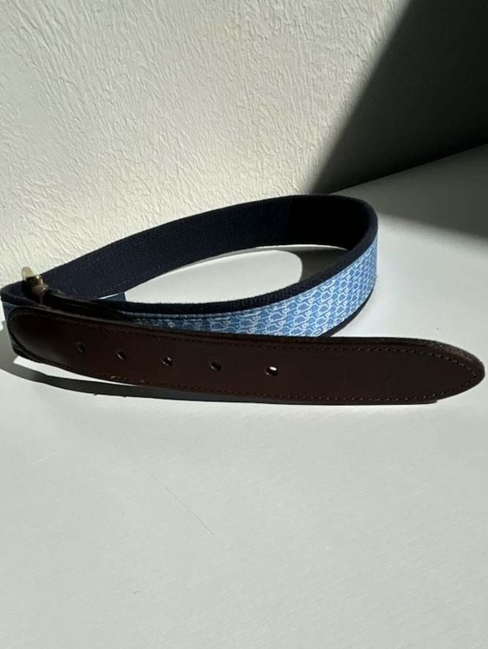 Vineyard Vines Blue and White Whale Webbed Canvas Belt Size 32 with Leather Trim